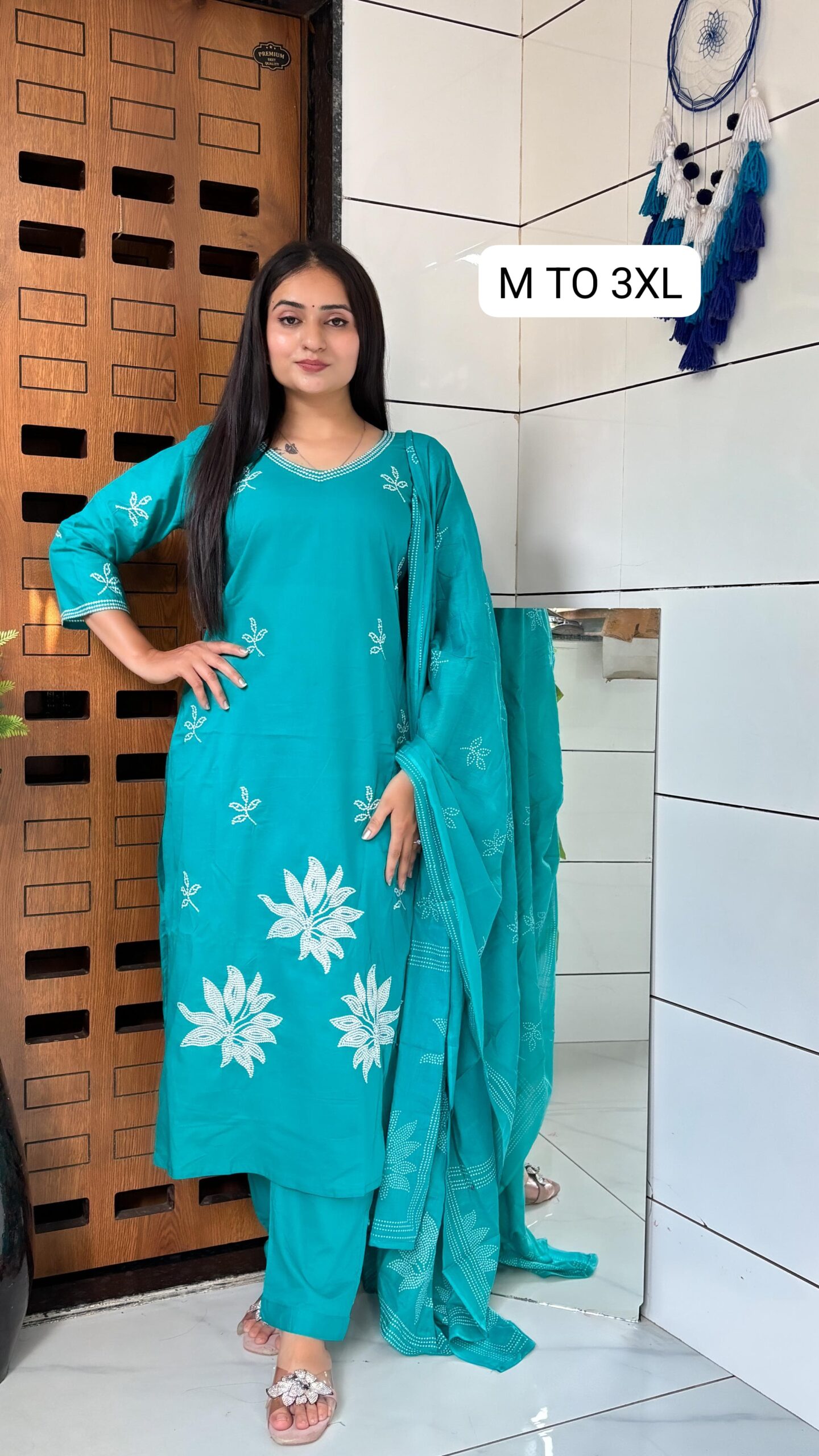 Elegant Purple Embroidered Cotton Kurta Set with Dupatta - Image 3