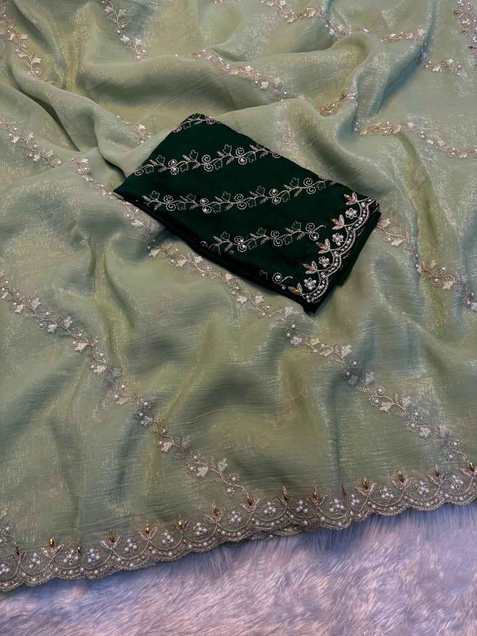Soft crunchy saree with embroidery work with ston work saree wit cut work finishing - Image 2